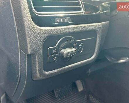 Черный Фольксваген Туарег, объемом двигателя 2.97 л и пробегом 292 тыс. км за 22900 $, фото 9 на Automoto.ua