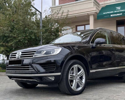 Черный Фольксваген Туарег, объемом двигателя 2.97 л и пробегом 210 тыс. км за 24999 $, фото 3 на Automoto.ua