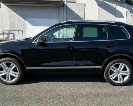 Чорний Фольксваген Туарег, об'ємом двигуна 3 л та пробігом 86 тис. км за 22000 $, фото 4 на Automoto.ua