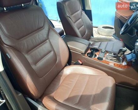 Чорний Фольксваген Туарег, об'ємом двигуна 3.6 л та пробігом 123 тис. км за 15500 $, фото 4 на Automoto.ua