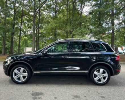 Черный Фольксваген Туарег, объемом двигателя 3.6 л и пробегом 84 тыс. км за 13600 $, фото 2 на Automoto.ua