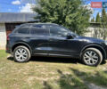 Черный Фольксваген Туарег, объемом двигателя 2.97 л и пробегом 183 тыс. км за 26500 $, фото 2 на Automoto.ua