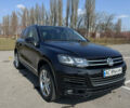 Черный Фольксваген Туарег, объемом двигателя 2.97 л и пробегом 257 тыс. км за 24000 $, фото 1 на Automoto.ua