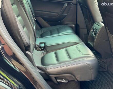 Черный Фольксваген Туарег, объемом двигателя 3 л и пробегом 200 тыс. км за 25790 $, фото 26 на Automoto.ua