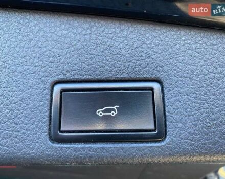 Черный Фольксваген Туарег, объемом двигателя 3 л и пробегом 236 тыс. км за 22900 $, фото 10 на Automoto.ua