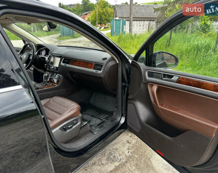 Черный Фольксваген Туарег, объемом двигателя 3 л и пробегом 360 тыс. км за 16200 $, фото 20 на Automoto.ua