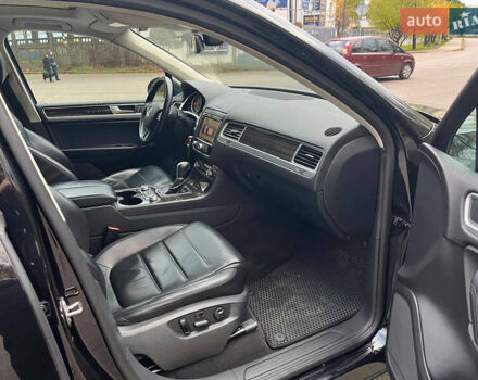 Черный Фольксваген Туарег, объемом двигателя 2.97 л и пробегом 242 тыс. км за 25900 $, фото 11 на Automoto.ua