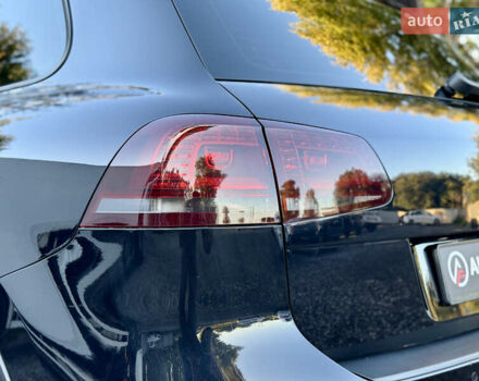 Черный Фольксваген Туарег, объемом двигателя 2.97 л и пробегом 268 тыс. км за 20990 $, фото 10 на Automoto.ua