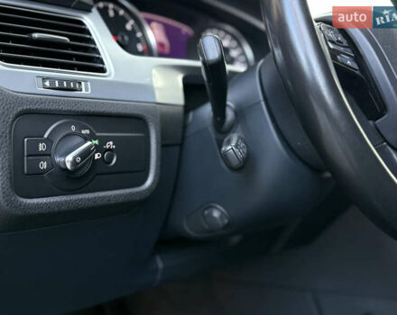 Чорний Фольксваген Туарег, об'ємом двигуна 2.97 л та пробігом 225 тис. км за 27500 $, фото 51 на Automoto.ua