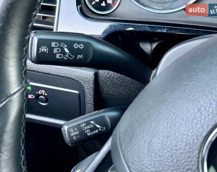 Черный Фольксваген Туарег, объемом двигателя 2.97 л и пробегом 268 тыс. км за 20990 $, фото 19 на Automoto.ua