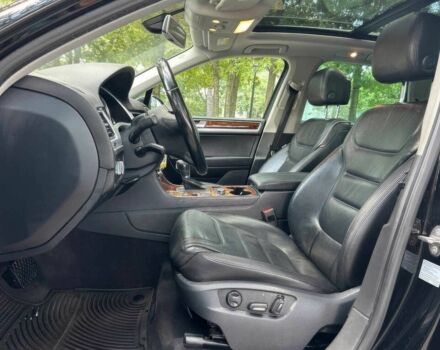 Черный Фольксваген Туарег, объемом двигателя 3.6 л и пробегом 84 тыс. км за 13600 $, фото 9 на Automoto.ua