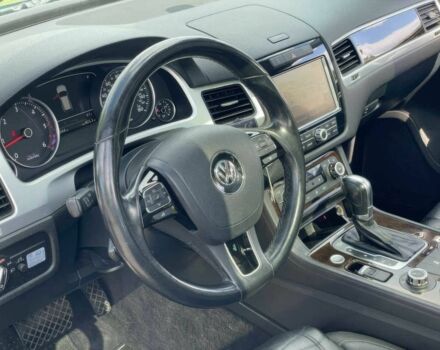 Черный Фольксваген Туарег, объемом двигателя 3 л и пробегом 90 тыс. км за 4200 $, фото 10 на Automoto.ua