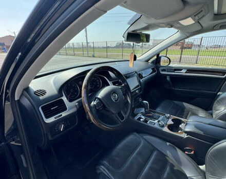 Черный Фольксваген Туарег, объемом двигателя 2.97 л и пробегом 257 тыс. км за 24000 $, фото 6 на Automoto.ua