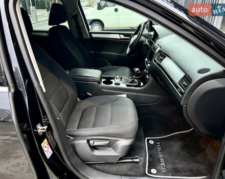 Черный Фольксваген Туарег, объемом двигателя 3 л и пробегом 245 тыс. км за 19500 $, фото 39 на Automoto.ua