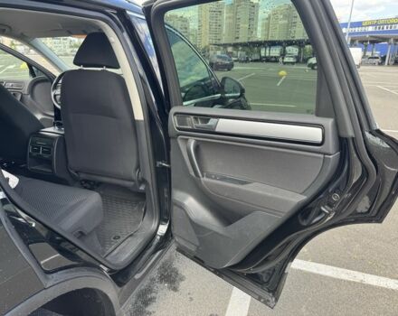 Черный Фольксваген Туарег, объемом двигателя 3 л и пробегом 195 тыс. км за 20950 $, фото 11 на Automoto.ua