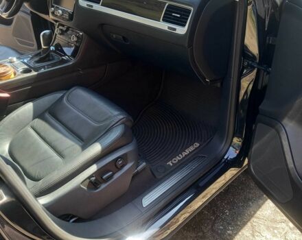 Черный Фольксваген Туарег, объемом двигателя 3 л и пробегом 219 тыс. км за 25550 $, фото 6 на Automoto.ua