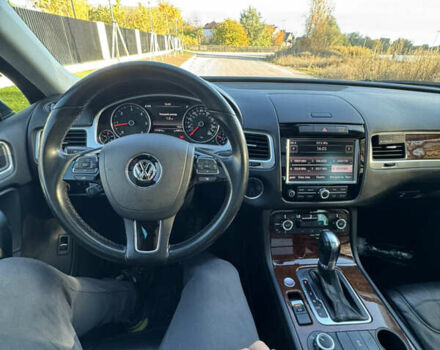 Чорний Фольксваген Туарег, об'ємом двигуна 2.97 л та пробігом 178 тис. км за 22000 $, фото 29 на Automoto.ua