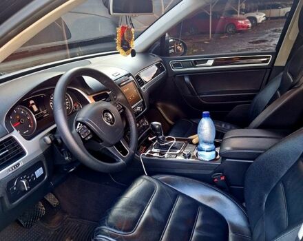 Черный Фольксваген Туарег, объемом двигателя 3 л и пробегом 227 тыс. км за 21000 $, фото 11 на Automoto.ua