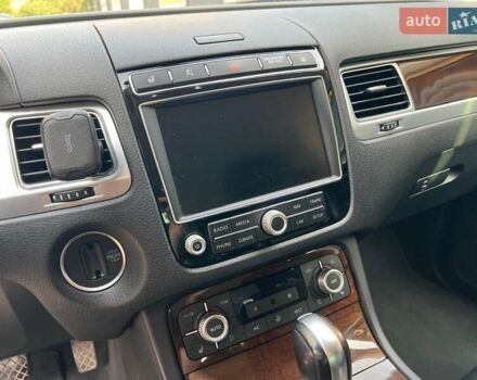 Чорний Фольксваген Туарег, об'ємом двигуна 2.97 л та пробігом 270 тис. км за 24500 $, фото 15 на Automoto.ua