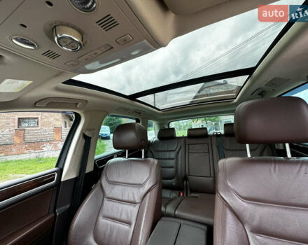 Черный Фольксваген Туарег, объемом двигателя 3 л и пробегом 360 тыс. км за 16200 $, фото 28 на Automoto.ua