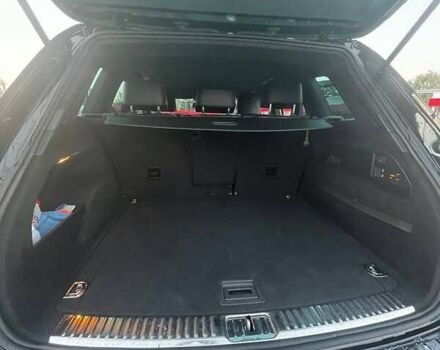 Черный Фольксваген Туарег, объемом двигателя 3 л и пробегом 221 тыс. км за 24516 $, фото 4 на Automoto.ua