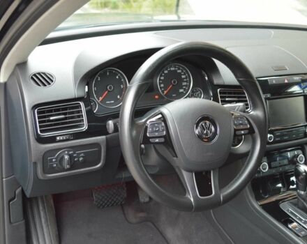 Черный Фольксваген Туарег, объемом двигателя 3 л и пробегом 256 тыс. км за 18900 $, фото 15 на Automoto.ua