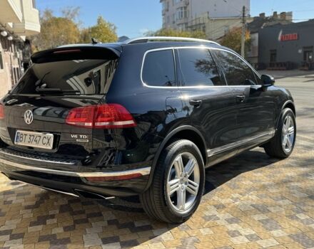 Черный Фольксваген Туарег, объемом двигателя 3 л и пробегом 216 тыс. км за 27400 $, фото 5 на Automoto.ua