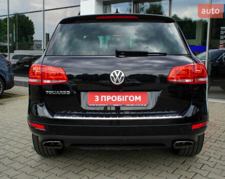 Черный Фольксваген Туарег, объемом двигателя 3 л и пробегом 236 тыс. км за 24999 $, фото 4 на Automoto.ua