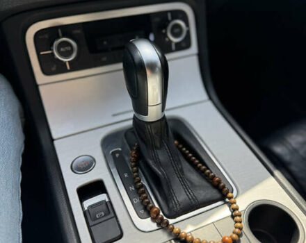 Чорний Фольксваген Туарег, об'ємом двигуна 2.97 л та пробігом 188 тис. км за 19500 $, фото 26 на Automoto.ua