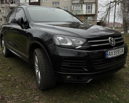 Черный Фольксваген Туарег, объемом двигателя 3 л и пробегом 250 тыс. км за 25000 $, фото 2 на Automoto.ua