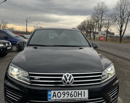 Черный Фольксваген Туарег, объемом двигателя 2.97 л и пробегом 275 тыс. км за 26000 $, фото 1 на Automoto.ua