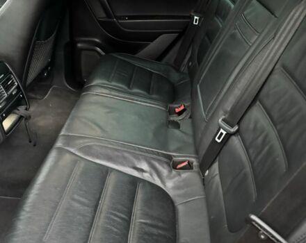 Чорний Фольксваген Туарег, об'ємом двигуна 3 л та пробігом 275 тис. км за 26000 $, фото 7 на Automoto.ua