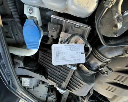 Черный Фольксваген Туарег, объемом двигателя 2.97 л и пробегом 225 тыс. км за 27500 $, фото 16 на Automoto.ua