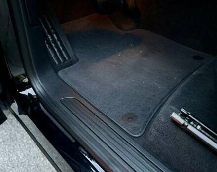 Черный Фольксваген Туарег, объемом двигателя 2.97 л и пробегом 267 тыс. км за 19900 $, фото 53 на Automoto.ua