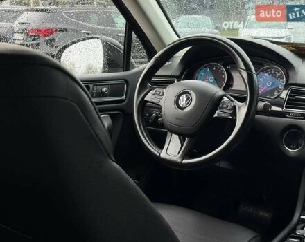 Черный Фольксваген Туарег, объемом двигателя 3.6 л и пробегом 220 тыс. км за 16900 $, фото 57 на Automoto.ua