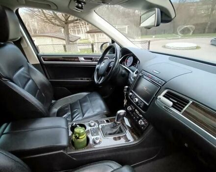 Черный Фольксваген Туарег, объемом двигателя 3 л и пробегом 204 тыс. км за 26500 $, фото 8 на Automoto.ua