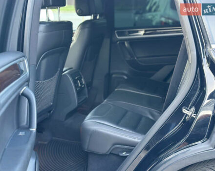 Чорний Фольксваген Туарег, об'ємом двигуна 2.97 л та пробігом 194 тис. км за 24999 $, фото 11 на Automoto.ua