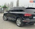 Чорний Фольксваген Туарег, об'ємом двигуна 3 л та пробігом 246 тис. км за 27700 $, фото 5 на Automoto.ua