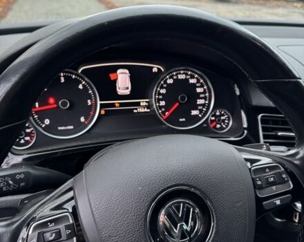 Чорний Фольксваген Туарег, об'ємом двигуна 3 л та пробігом 275 тис. км за 26000 $, фото 9 на Automoto.ua