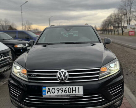 Черный Фольксваген Туарег, объемом двигателя 2.97 л и пробегом 275 тыс. км за 26000 $, фото 11 на Automoto.ua