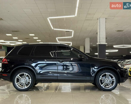 Черный Фольксваген Туарег, объемом двигателя 3 л и пробегом 258 тыс. км за 24799 $, фото 5 на Automoto.ua