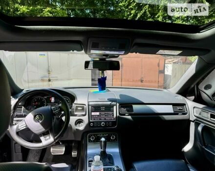 Чорний Фольксваген Туарег, об'ємом двигуна 2.97 л та пробігом 130 тис. км за 33000 $, фото 14 на Automoto.ua