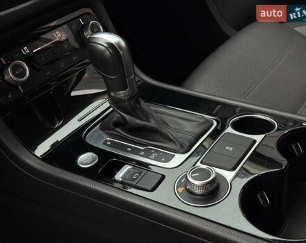 Черный Фольксваген Туарег, объемом двигателя 3.6 л и пробегом 220 тыс. км за 16900 $, фото 39 на Automoto.ua