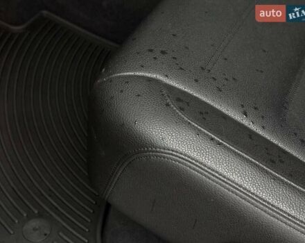 Черный Фольксваген Туарег, объемом двигателя 3.6 л и пробегом 220 тыс. км за 16900 $, фото 50 на Automoto.ua