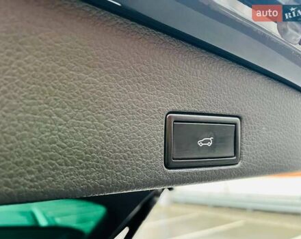 Чорний Фольксваген Туарег, об'ємом двигуна 2.97 л та пробігом 275 тис. км за 23200 $, фото 14 на Automoto.ua