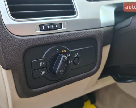 Чорний Фольксваген Туарег, об'ємом двигуна 3 л та пробігом 185 тис. км за 32999 $, фото 9 на Automoto.ua