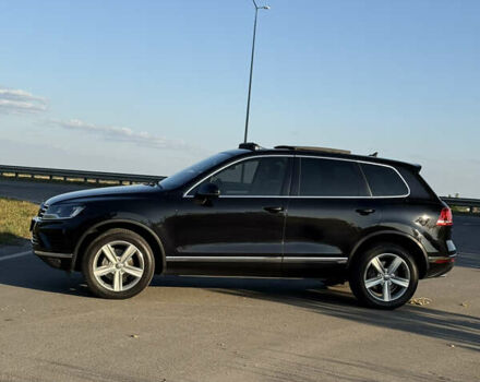 Черный Фольксваген Туарег, объемом двигателя 3 л и пробегом 219 тыс. км за 26900 $, фото 3 на Automoto.ua