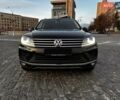 Черный Фольксваген Туарег, объемом двигателя 3.6 л и пробегом 150 тыс. км за 18000 $, фото 1 на Automoto.ua
