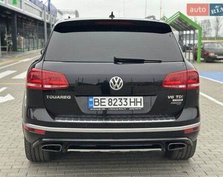 Чорний Фольксваген Туарег, об'ємом двигуна 3 л та пробігом 246 тис. км за 27700 $, фото 7 на Automoto.ua