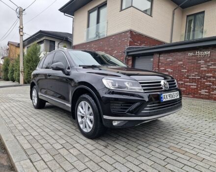 Чорний Фольксваген Туарег, об'ємом двигуна 3 л та пробігом 242 тис. км за 23000 $, фото 3 на Automoto.ua